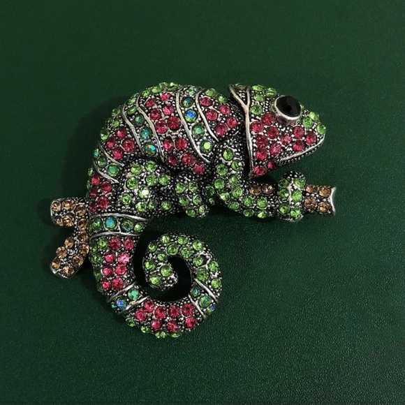 ❤️  Crystal Chameleon Pendant Brooch Pin - Picture 1 of 4
